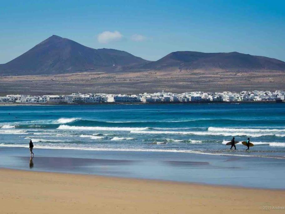 Апартаменты Famara, Apto. En Zona Tranquila A 200M Del Mar. Экстерьер фото